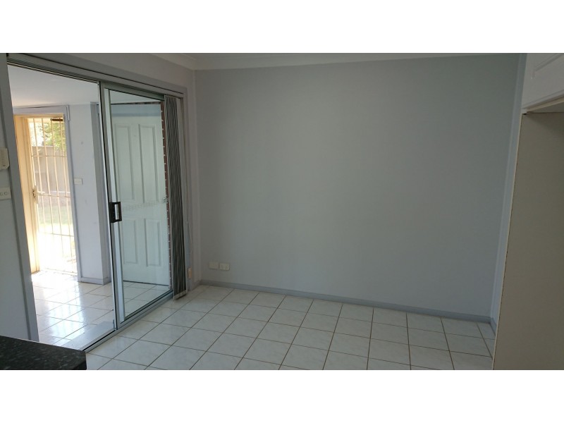 13 Kennedy Drive, South Penrith NSW 2750