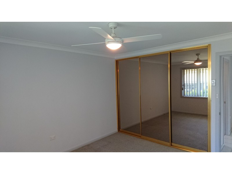 13 Kennedy Drive, South Penrith NSW 2750