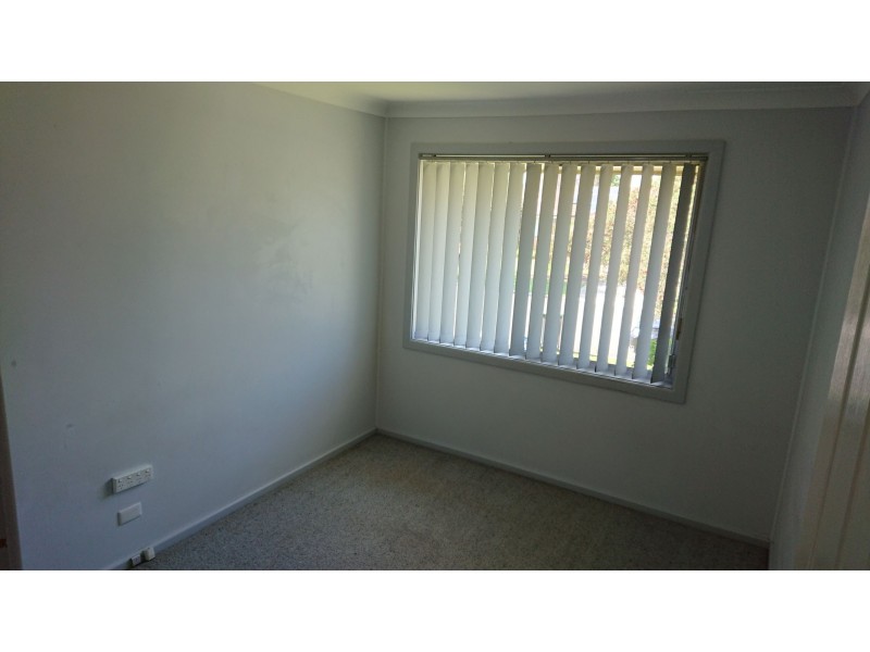 13 Kennedy Drive, South Penrith NSW 2750