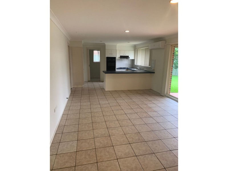 15 Banjo Patetrson Close, Glenmore Park NSW 2745