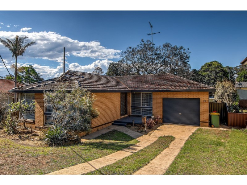 39 Gascoigne Street, Penrith NSW 2750