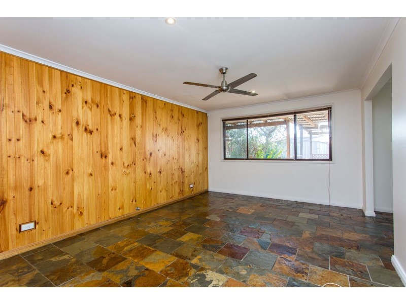 94 Alpine Circuit, St Clair NSW 2759
