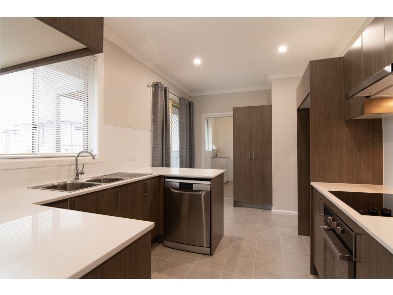 121 Jamison Road, Penrith NSW 2750