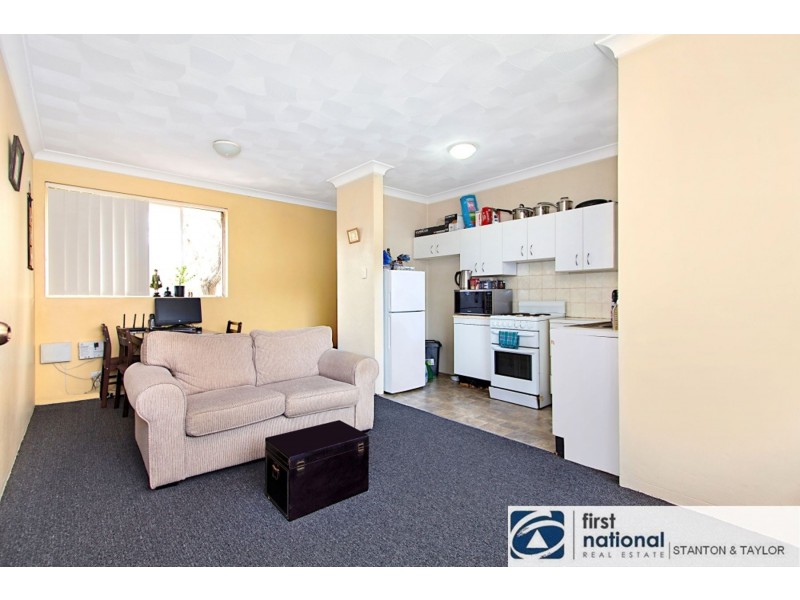 6/5 Lemongrove Road, Penrith NSW 2750