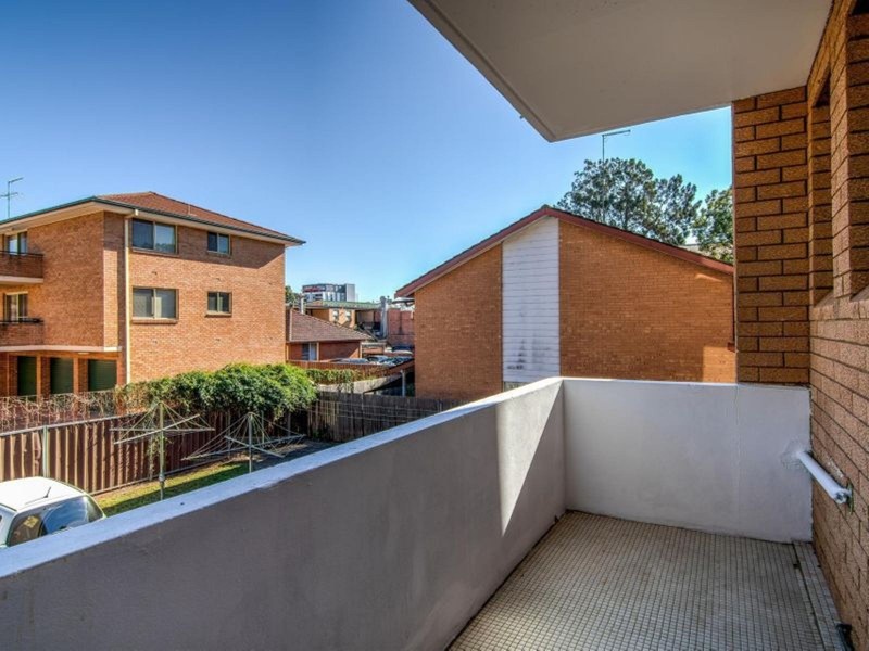 2/15-17 First Street, Kingswood NSW 2747