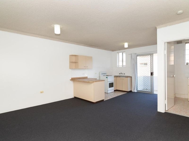 2/15-17 First Street, Kingswood NSW 2747