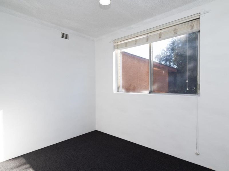 2/15-17 First Street, Kingswood NSW 2747