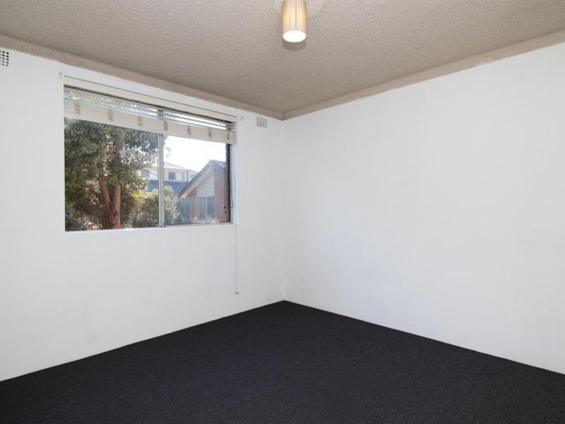 2/15-17 First Street, Kingswood NSW 2747