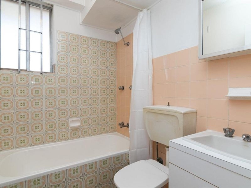 2/15-17 First Street, Kingswood NSW 2747