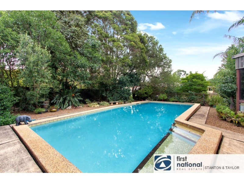 11 GIBSON Avenue, Werrington NSW 2747