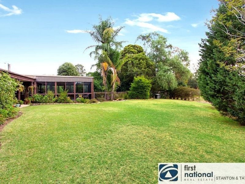 11 GIBSON Avenue, Werrington NSW 2747
