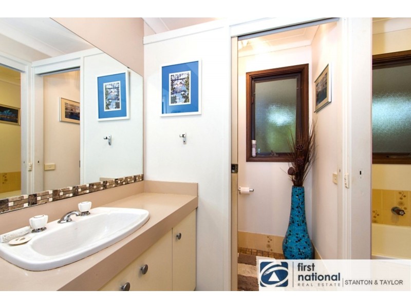 11 GIBSON Avenue, Werrington NSW 2747