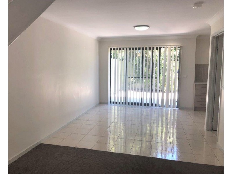 6/26-32 Luttrell Street, Glenmore Park NSW 2745