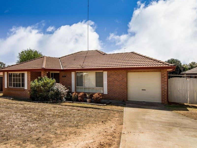9 Mowla Avenue, Jamisontown NSW 2750