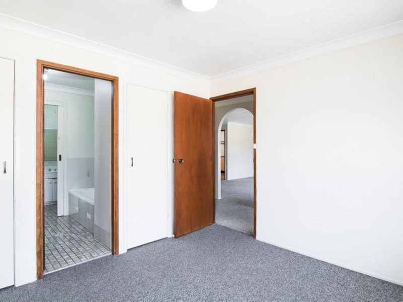 9 Mowla Avenue, Jamisontown NSW 2750