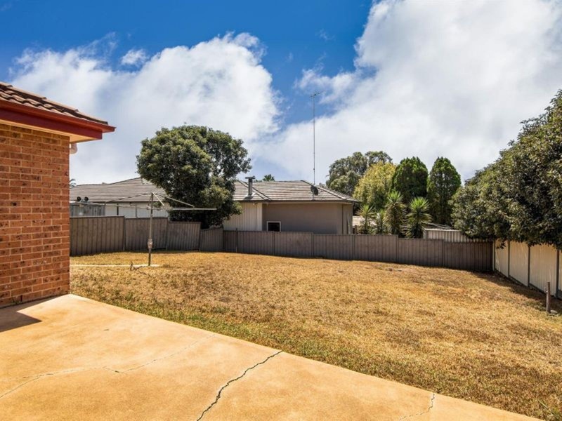 9 Mowla Avenue, Jamisontown NSW 2750