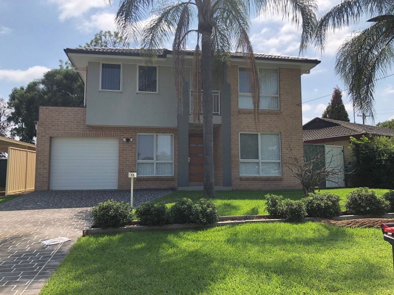 52 Greenway Drive, South Penrith NSW 2750