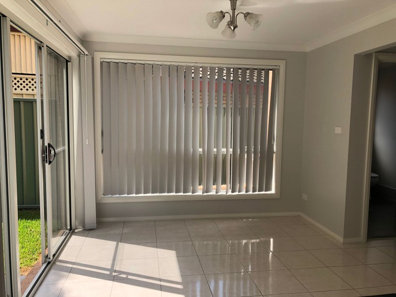 52 Greenway Drive, South Penrith NSW 2750