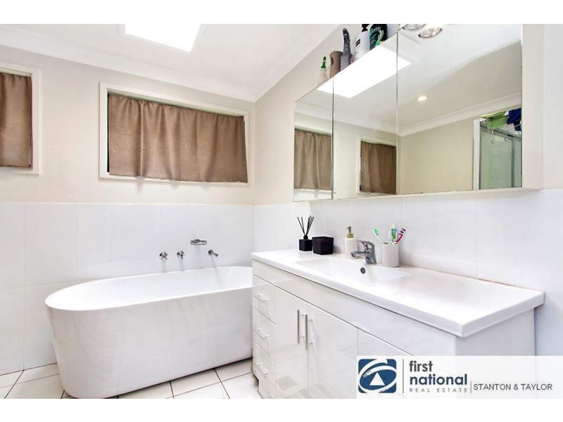 7 Meadowview Way, Werrington Downs NSW 2747