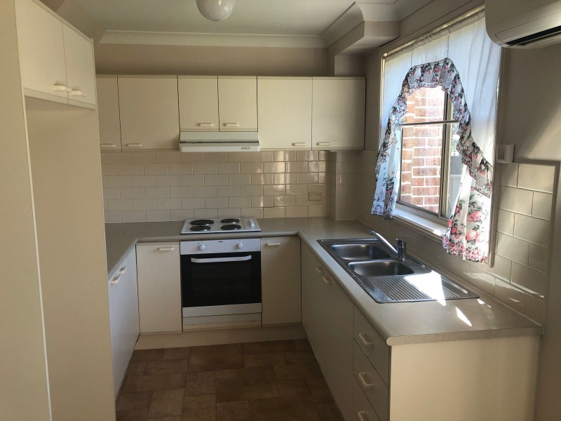 8/147 Cox Avenue, Penrith NSW 2750