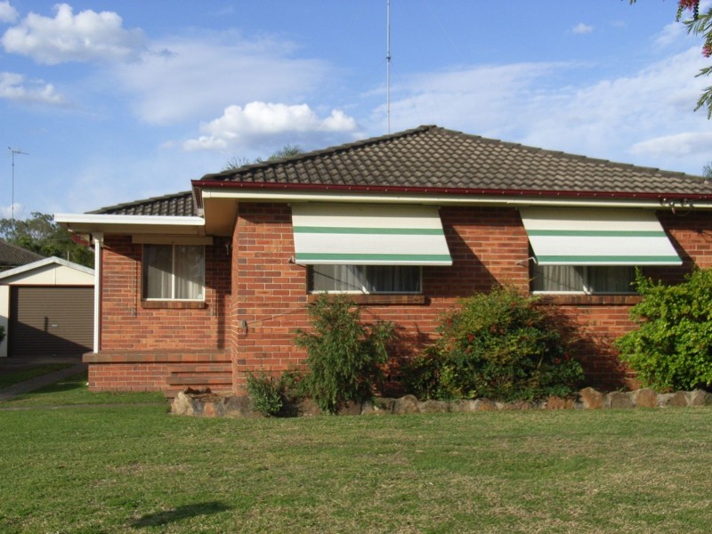 40 Greenway Drive, South Penrith NSW 2750