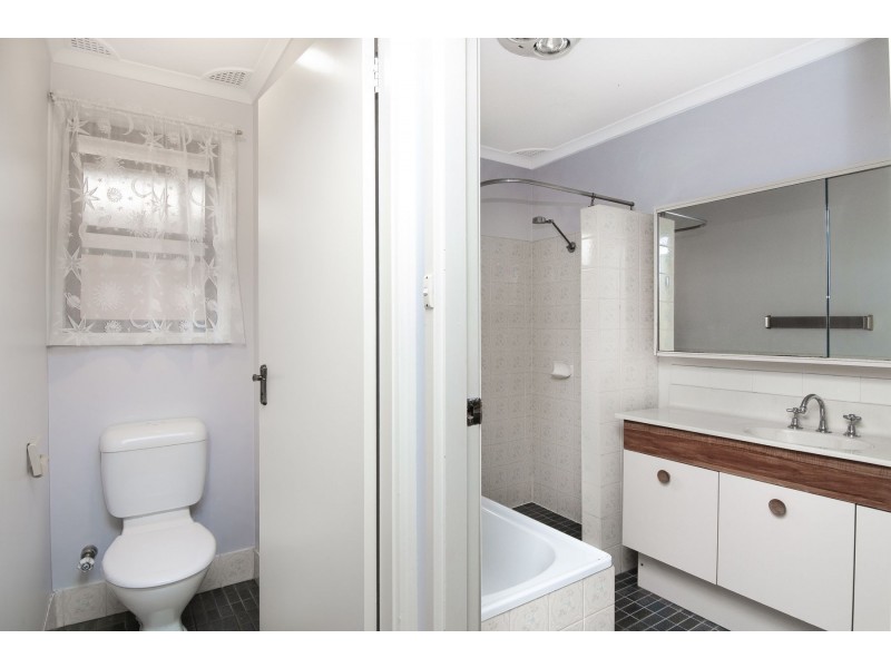 11/33 Woodview Road, Oxley Park NSW 2760