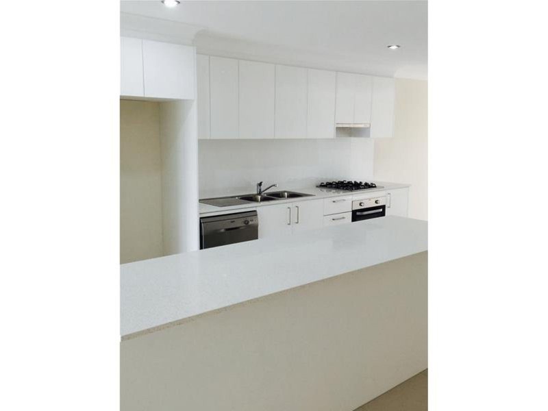6/1 Glenmore Ridge Drive, Glenmore Park NSW 2745