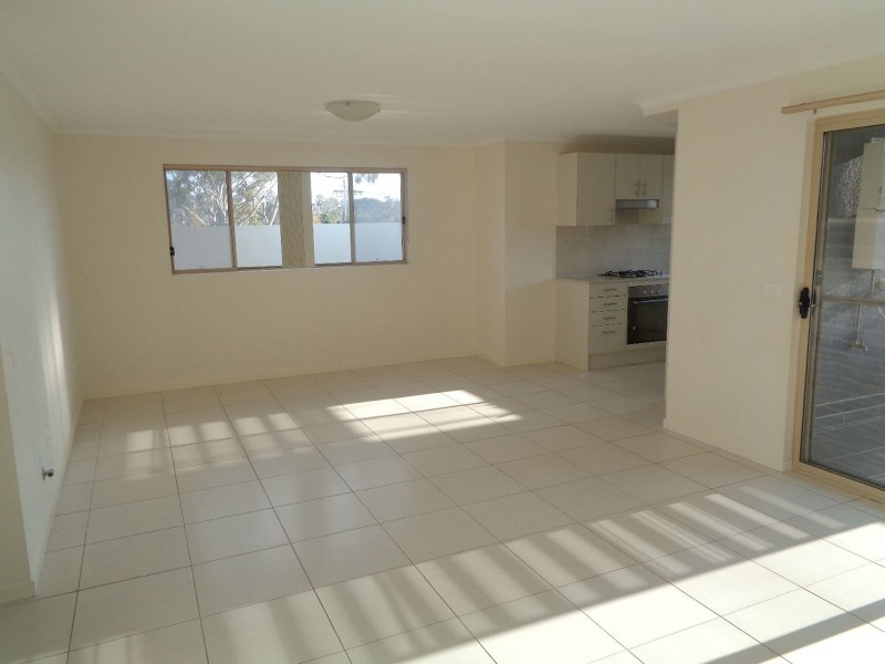 27/8 Colless Street, Penrith NSW 2750