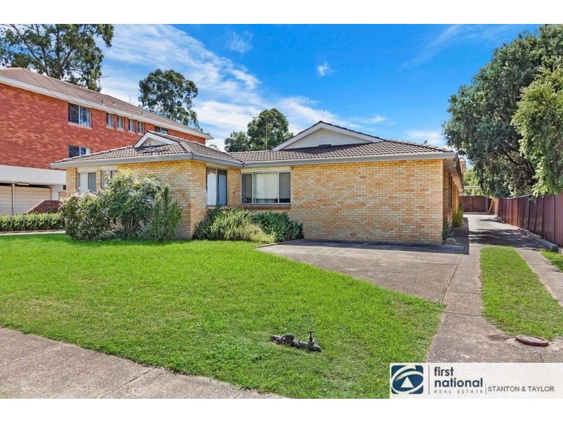13 Santley Crescent, Kingswood NSW 2747