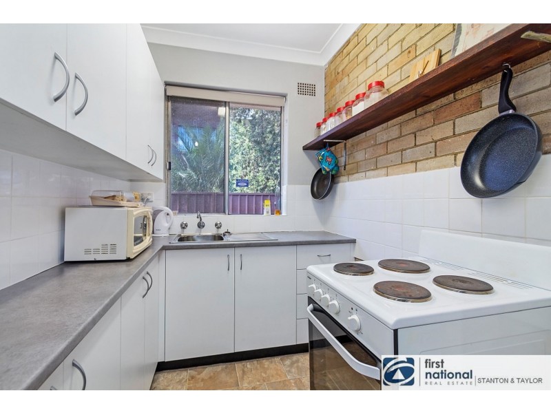 13 Santley Crescent, Kingswood NSW 2747