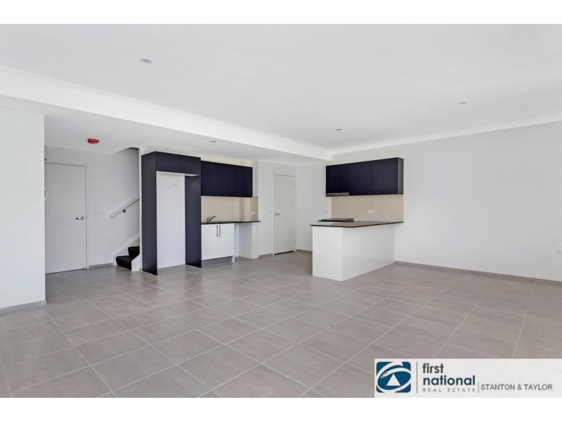 33/4 Colless Street, Penrith NSW 2750