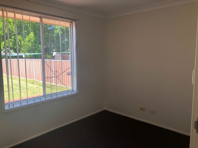 17 Tarana Crescent, Dharruk NSW 2770