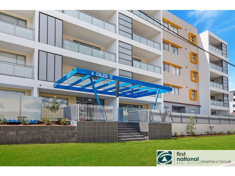 2/4 Colless Street, Penrith NSW 2750