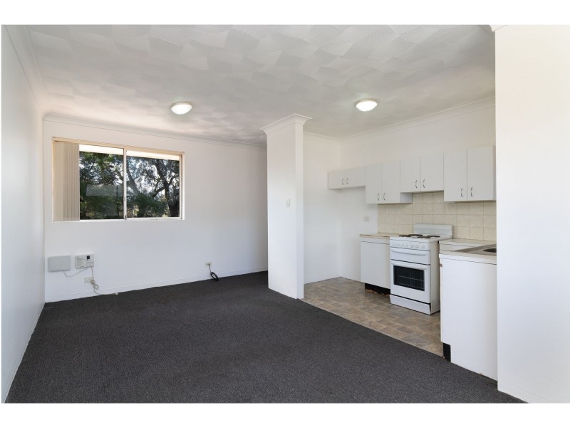 6/5 Lemongrove Road, Penrith NSW 2750