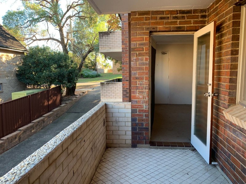 2/10 Thurston Street, Penrith NSW 2750