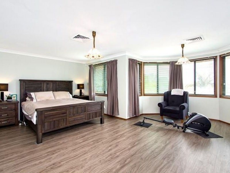 126 Sir John Jamison Circuit, Glenmore Park NSW 2745