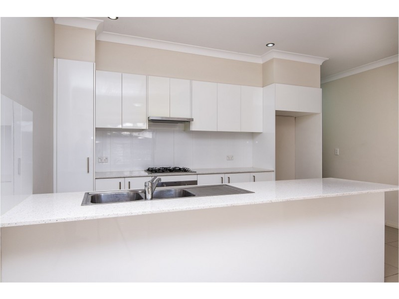 13/1 Glenmore Ridge Drive, Glenmore Park NSW 2745
