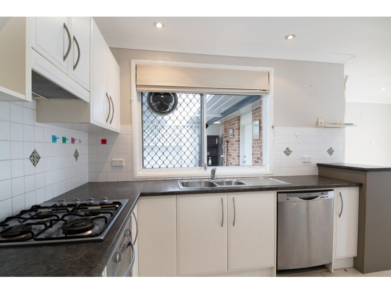 11 Paperbark Close, Glenmore Park NSW 2745