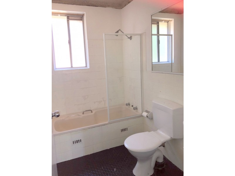 7/23 Santley Crescent, Kingswood NSW 2747