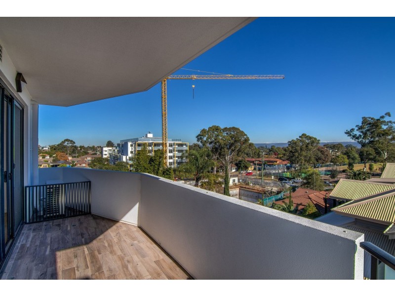 28/40-42 Barber Avenue, Penrith NSW 2750