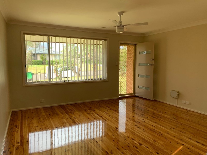 33 Carinda Drive, South Penrith NSW 2750