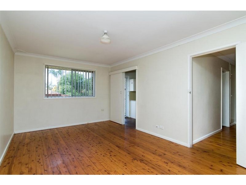 8 Sheba Crescent, South Penrith NSW 2750