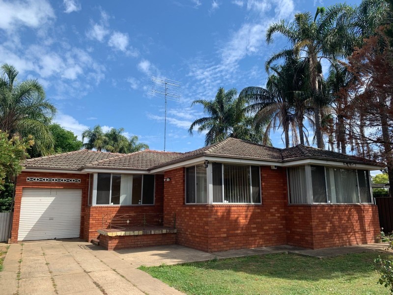19 YORK STREET, Emu Plains NSW 2750
