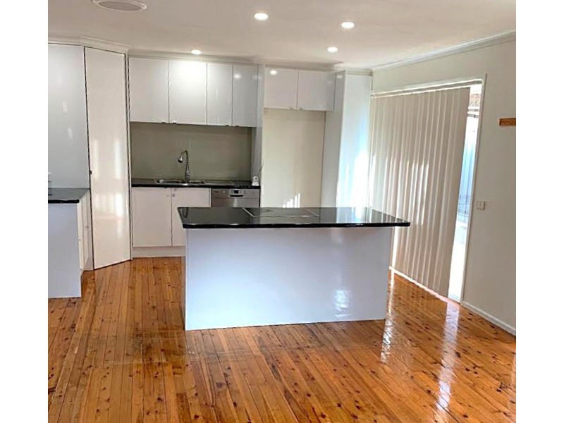 21 Blackford Crescent, South Penrith NSW 2750