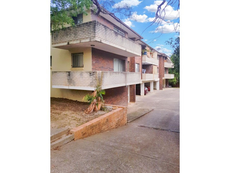 4/10 Thurston Street, Penrith NSW 2750