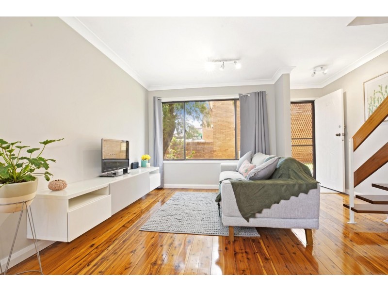 20/2-8 Kazanis Court, Werrington NSW 2747