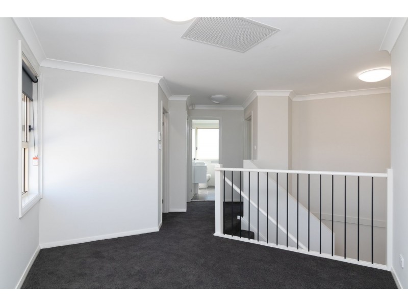 5a Field Place, Cranebrook NSW 2749