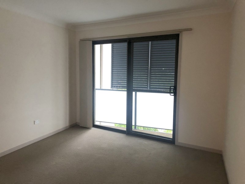 3/84 Woodlands Drive, Glenmore Park NSW 2745