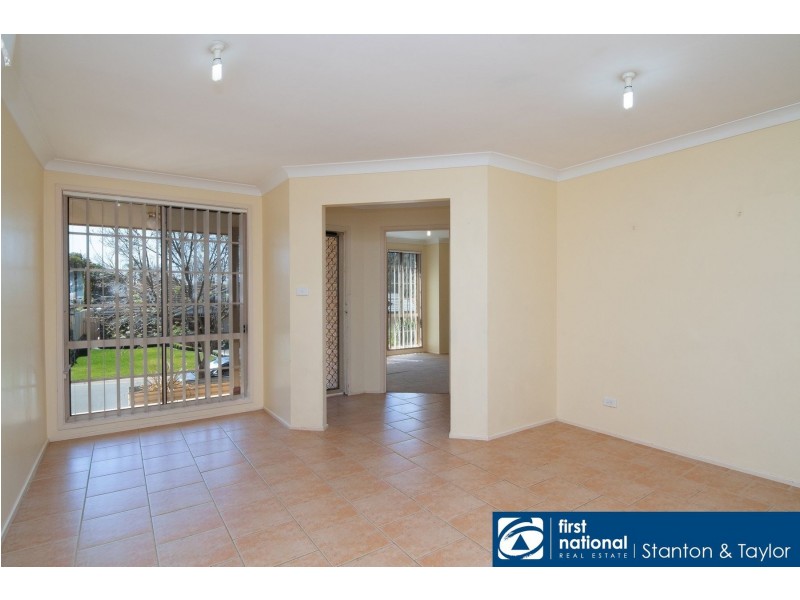 38 Oriole Street, Glenmore Park NSW 2745