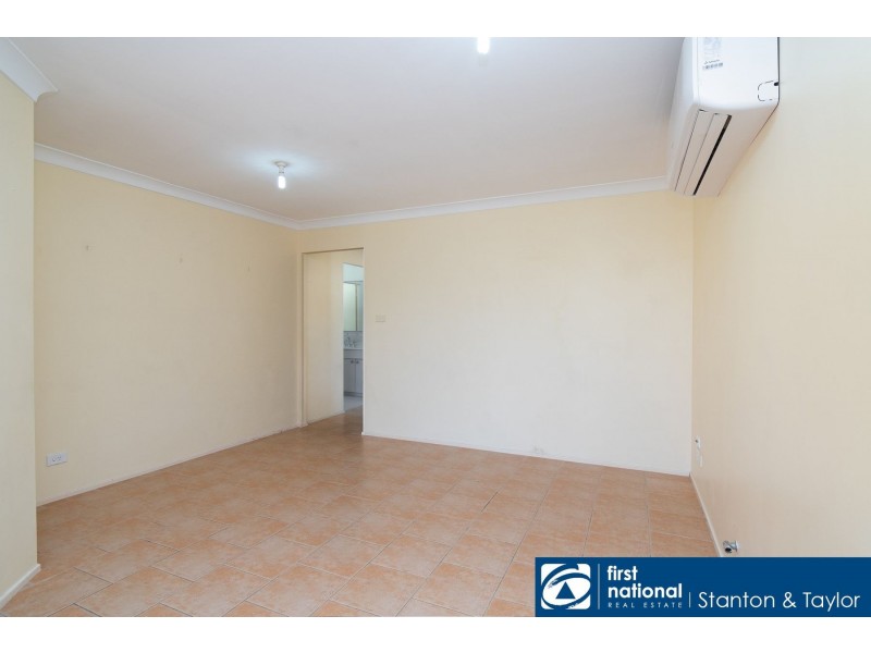 38 Oriole Street, Glenmore Park NSW 2745